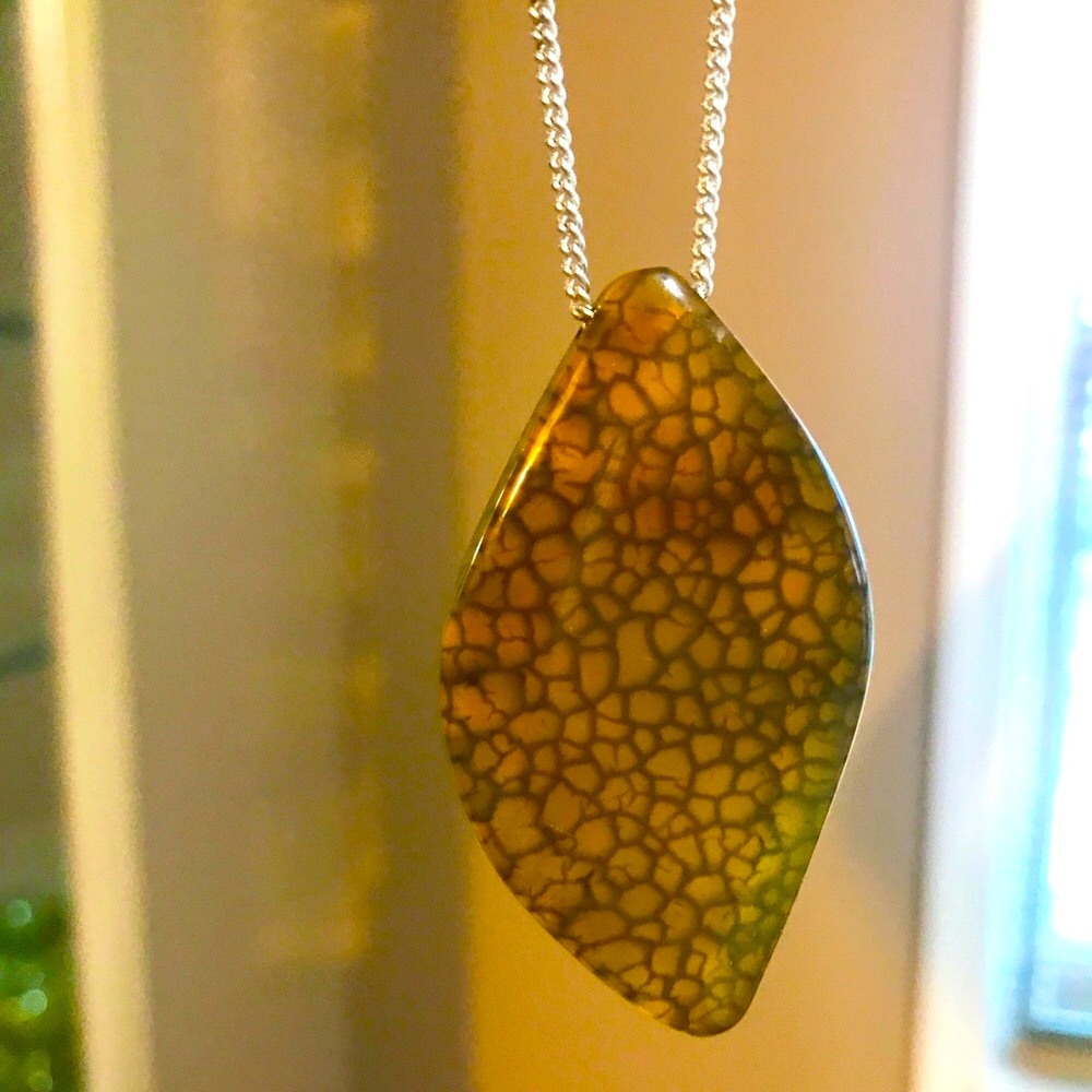 Dragon Vein vintage pendant Necklace